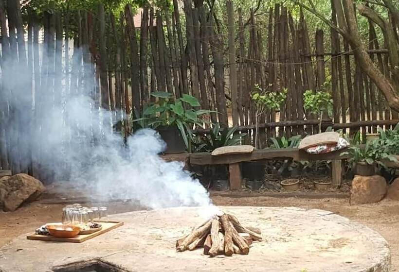 Пансион African Silhouette Guesthouse