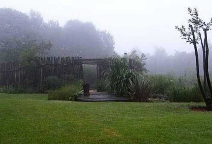 Пансион African Silhouette Guesthouse