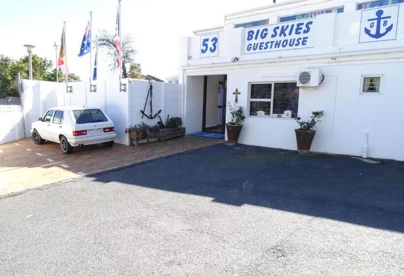 بنسيون Big Skies Guesthouse