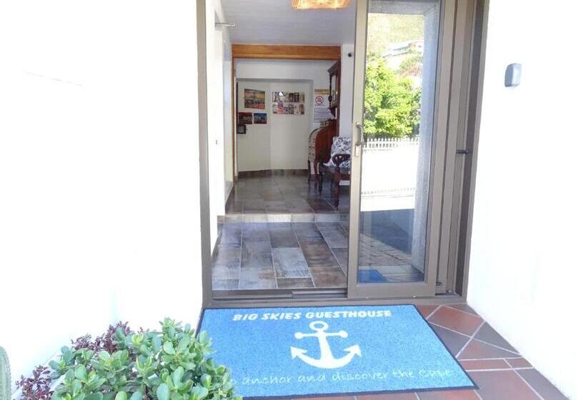 بنسيون Big Skies Guesthouse