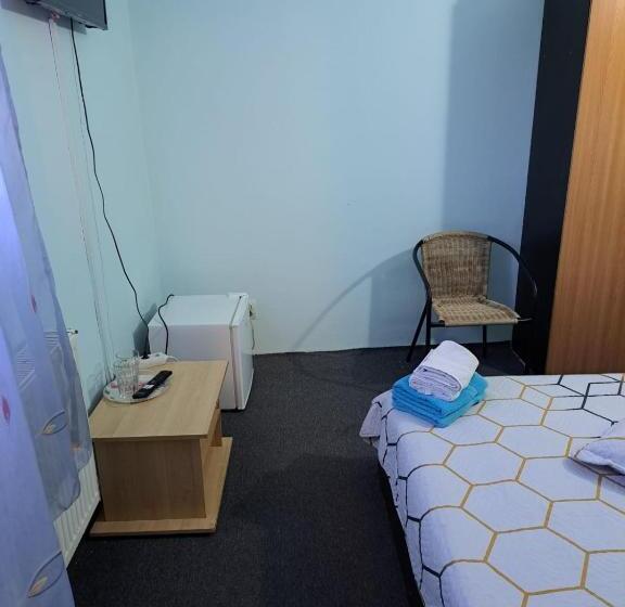 پانسیون Casa Ana