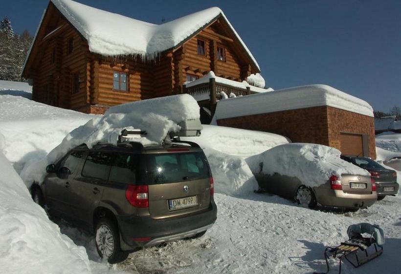 بنسيون Chata   Srub Kašparáci