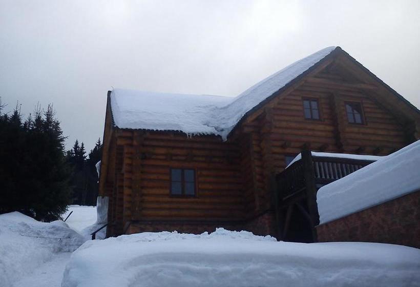 بنسيون Chata   Srub Kašparáci