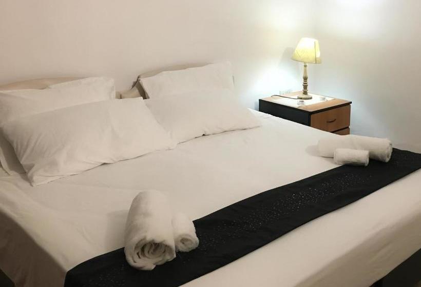 پانسیون D Ambrogio Guest House