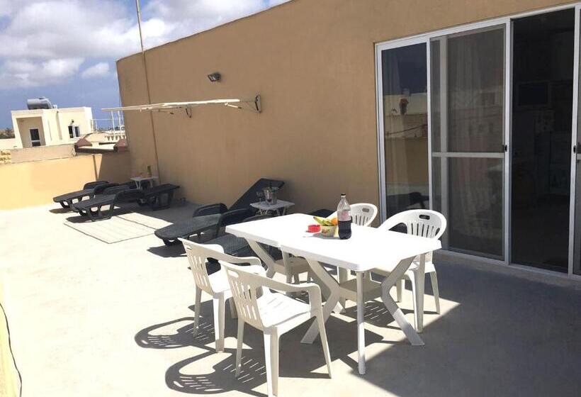 پانسیون D Ambrogio Guest House