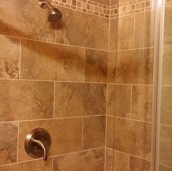 ペンション Eileen S Bed & Breakfast   Guest House