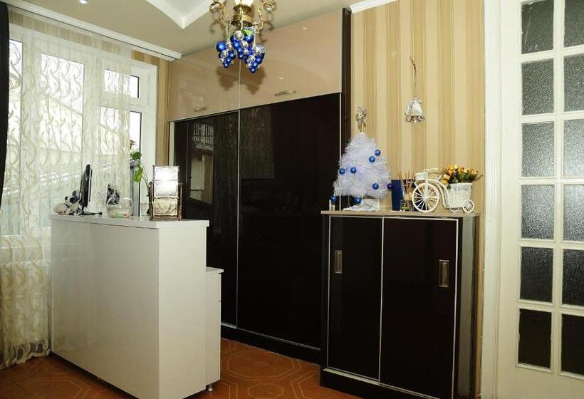 پانسیون Erik's Guest House