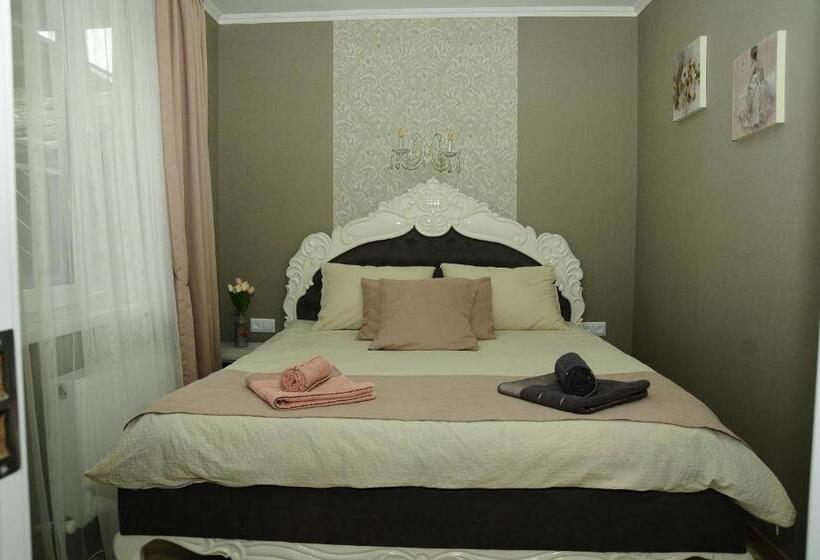 پانسیون Erik's Guest House