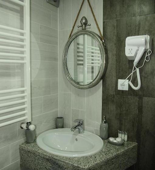 پانسیون Erik's Guest House