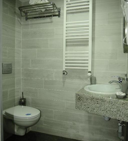 پانسیون Erik's Guest House