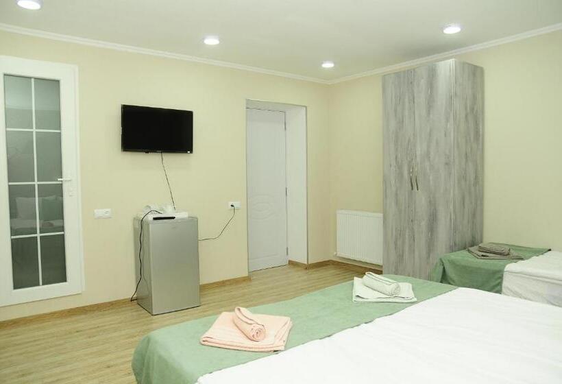 پانسیون Erik's Guest House