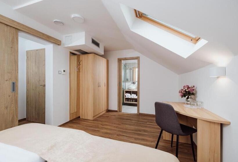 پانسیون Gostišče Iršič