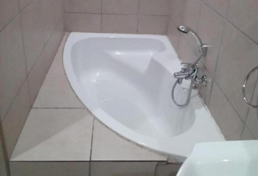 פנסיון Grand Central Guesthouse