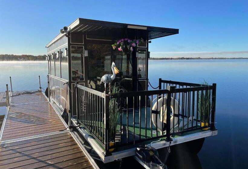 Пансион Havre Du Lac à La Tortue