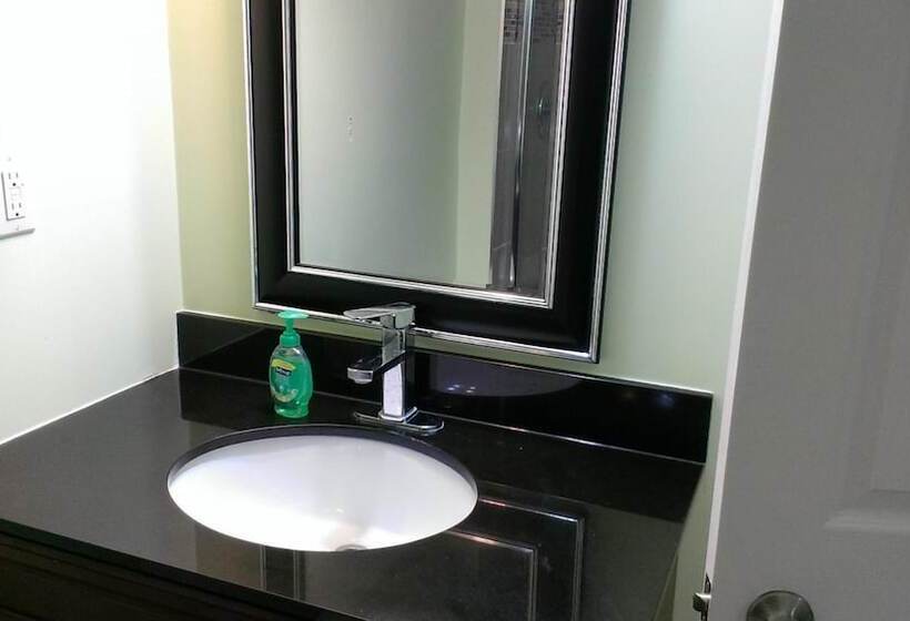 بنسيون Hb Guest Home 6