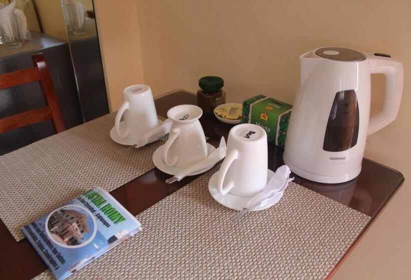 Пансион Hostal Romy