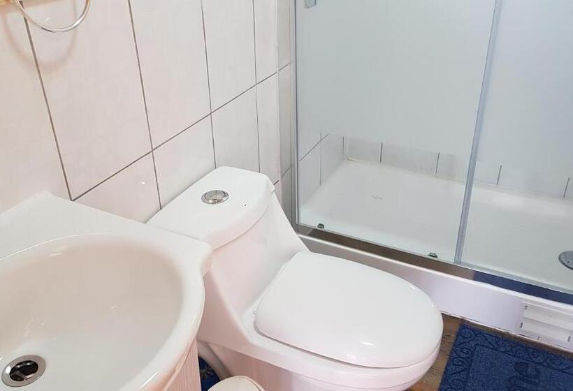 بنسيون Hostal Vista Al Mar Hct