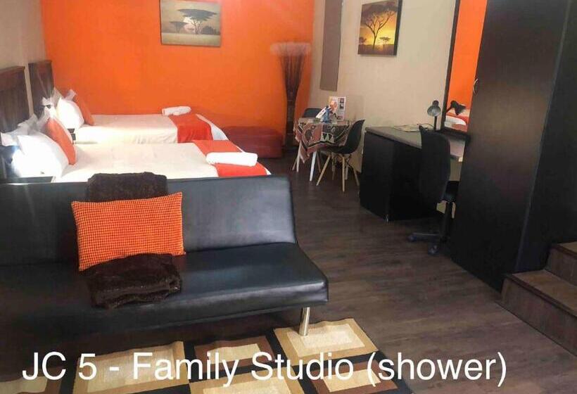 Пансион Jc Studios Ermelo