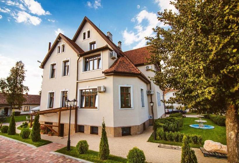 بنسيون Karlhof