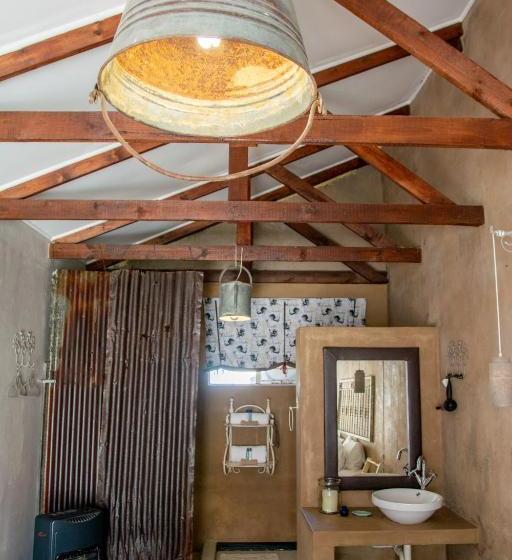 פנסיון Mirabel Guesthouse