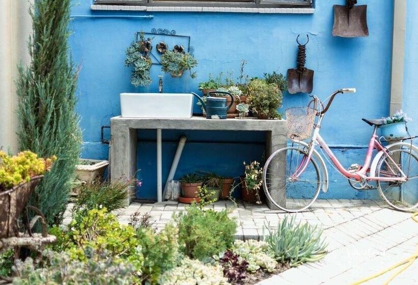 פנסיון Mirabel Guesthouse