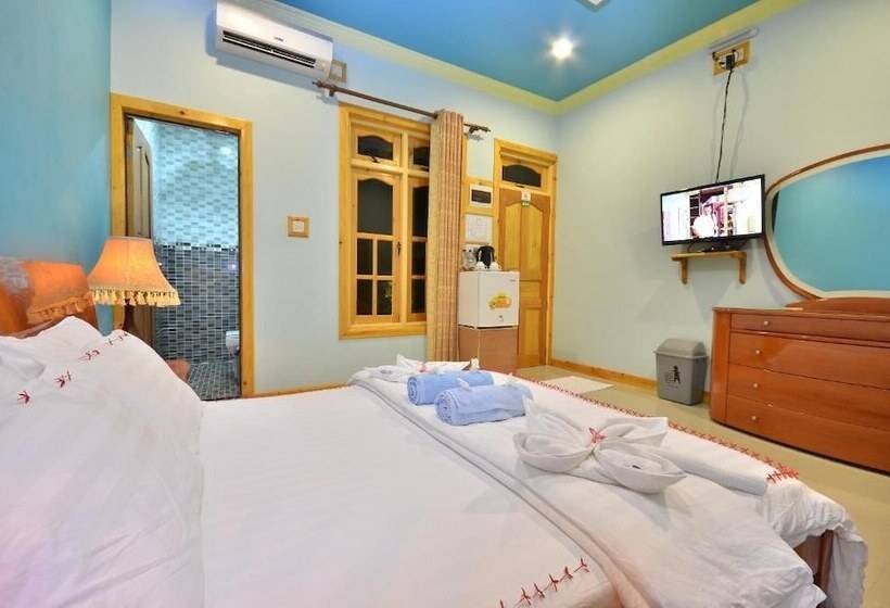 پانسیون New Moon Village