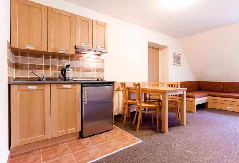 펜션 Penzion A Apartmány Daro