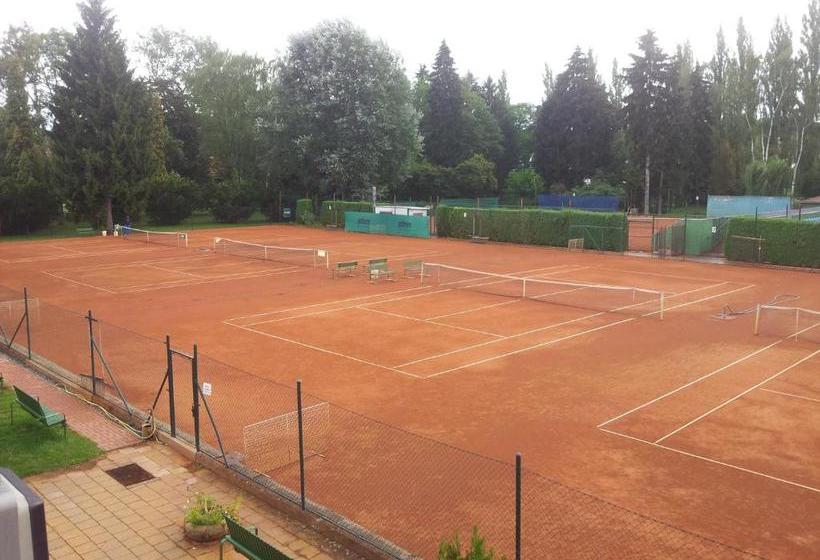 پانسیون Penzion Tenis