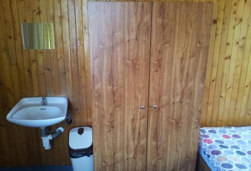 پانسیون Penzion Tenis