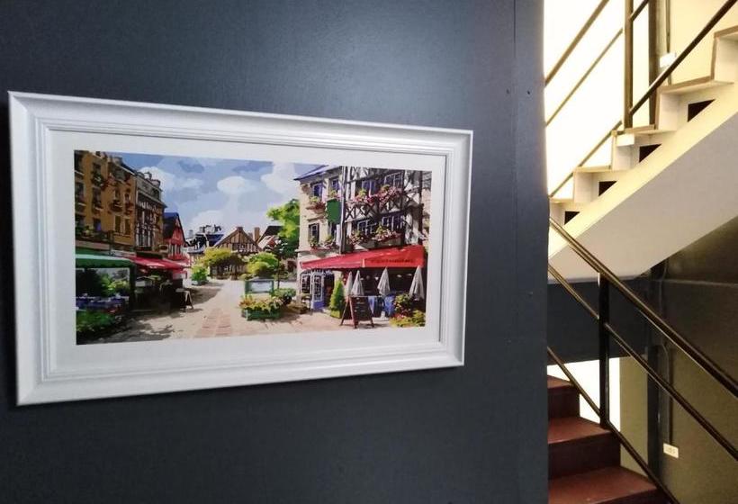 פנסיון Rinradee Place