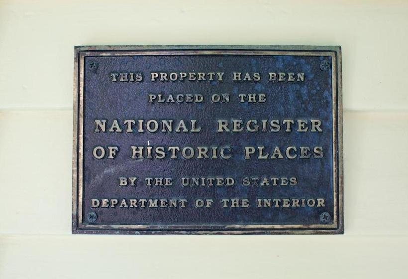 Пансион Seaport Inn