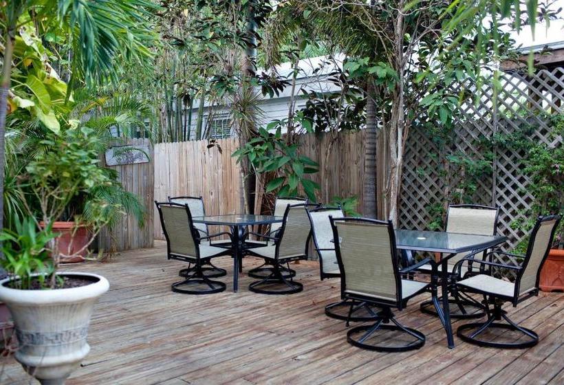 Пансион Seaport Inn