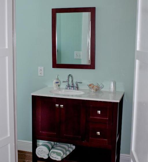 Пансион Seaport Inn