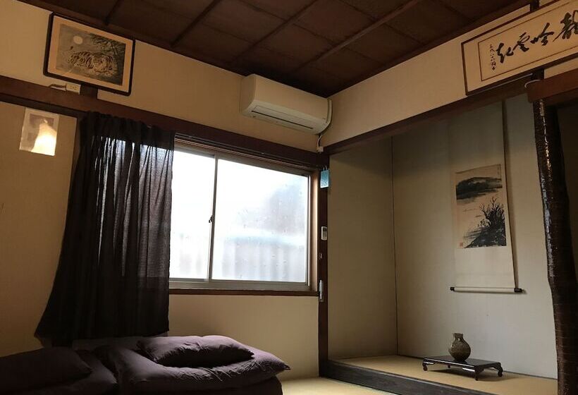 بنسيون Sugiya Guest House   Hostel