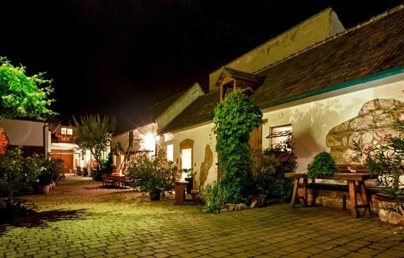 Пансион Winzerhof Agerlhof