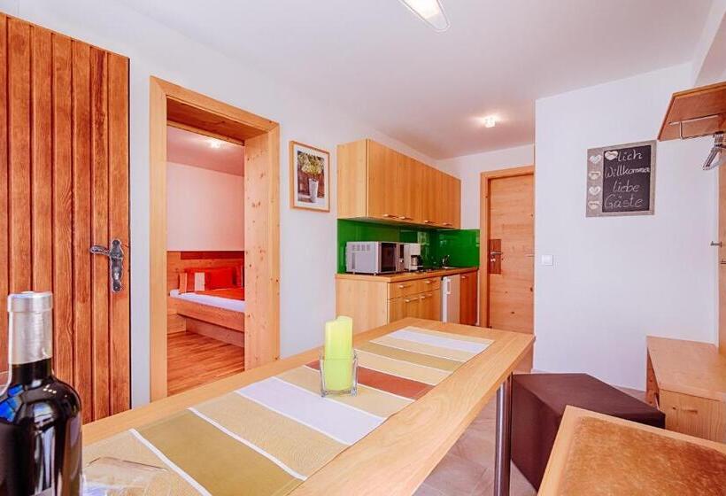 Пансион Winzerhof Agerlhof