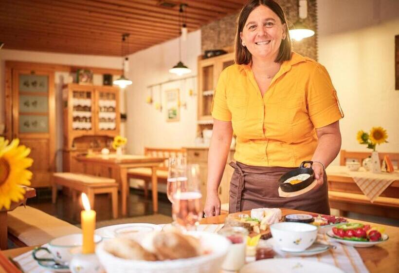 Пансион Winzerhof Agerlhof