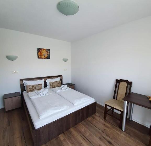 Pensiunea Daiana Residence