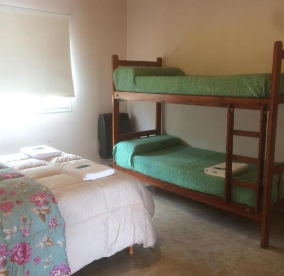 הוסטל Y Cabañas Las Marías