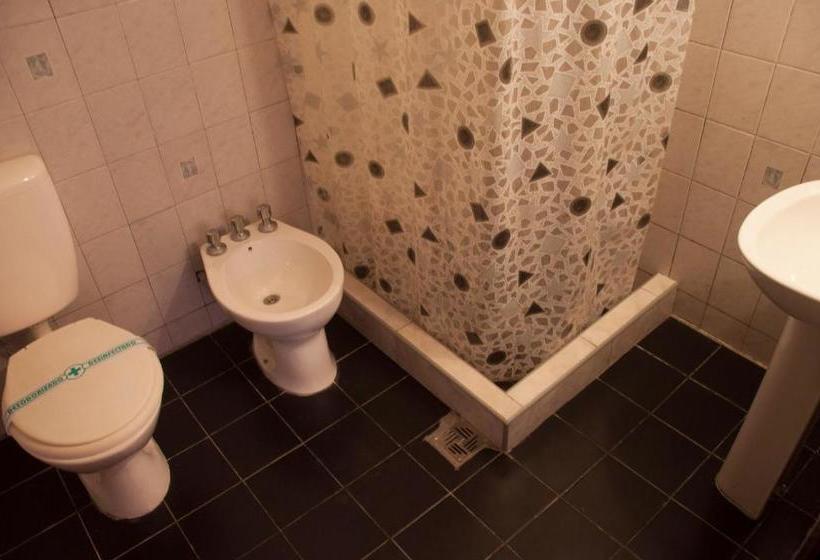 ユースホステル Hostería La Pergola