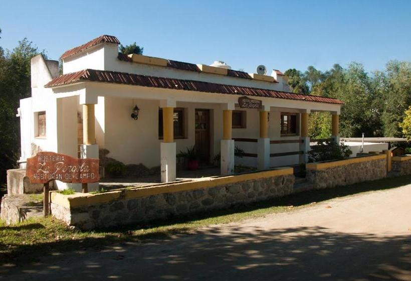 ユースホステル Hostería La Pergola