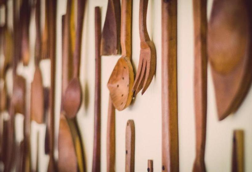 ユースホステル Hostería La Pergola