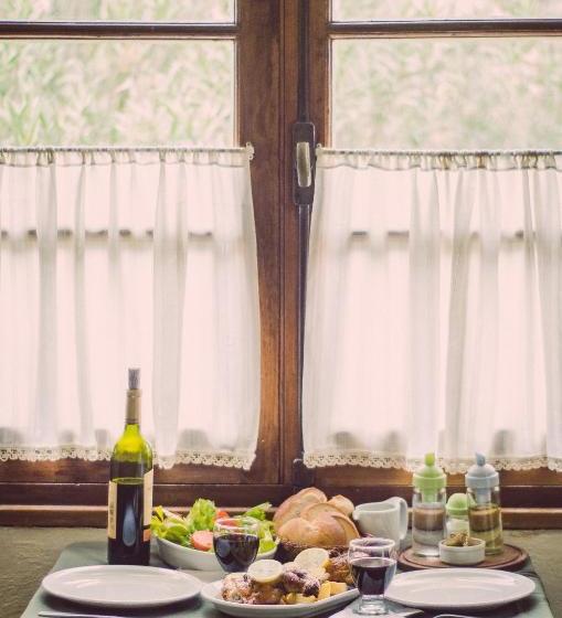 ユースホステル Hostería La Pergola