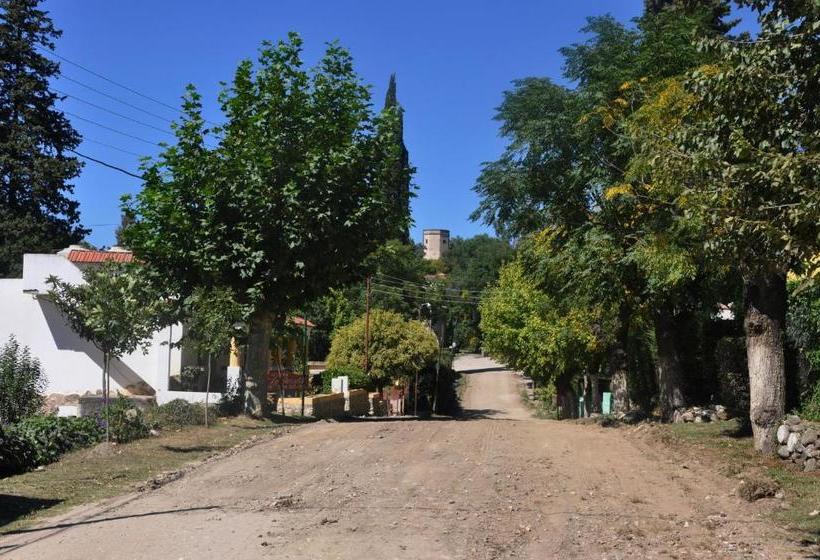 ユースホステル Hostería La Pergola