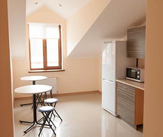 هاستل Minihotel Freedom