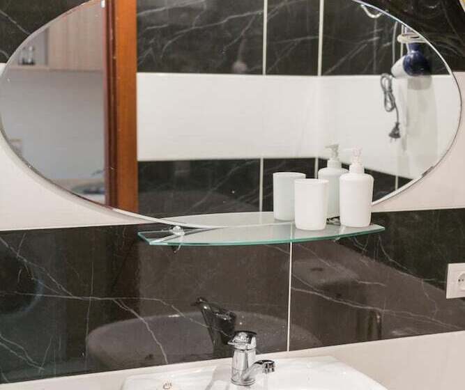 هاستل Minihotel Freedom