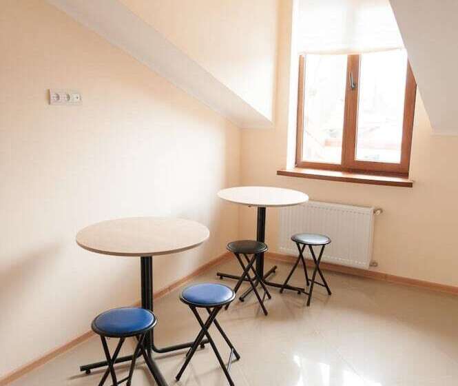 هاستل Minihotel Freedom