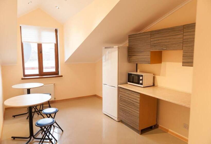 هاستل Minihotel Freedom