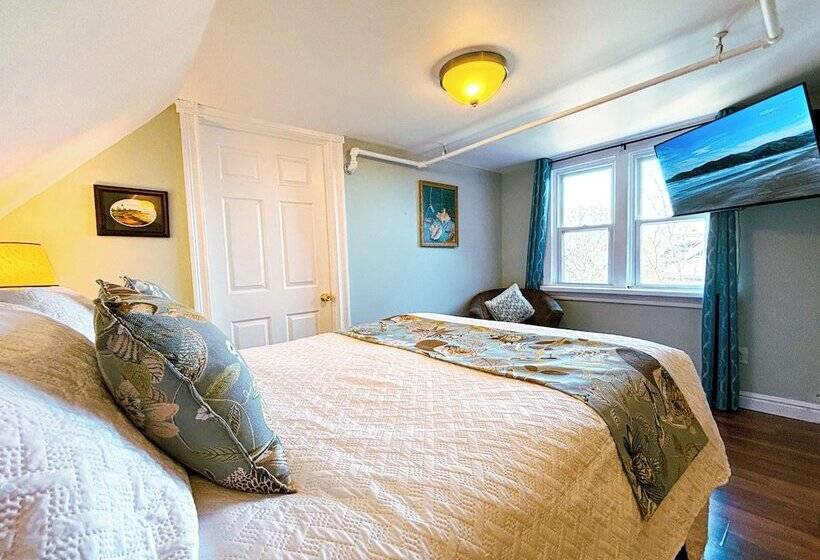 فندق صغير The Eden Hall Inn