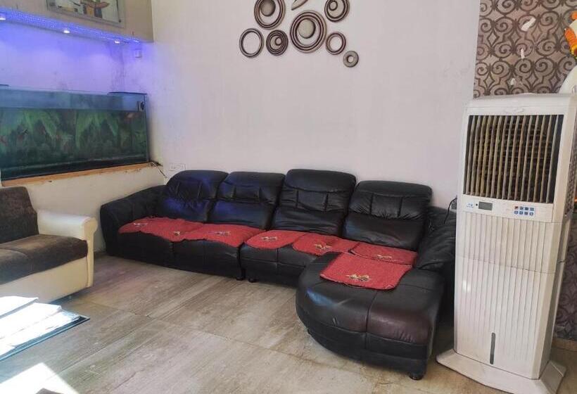 הוסטל Vaishnavi